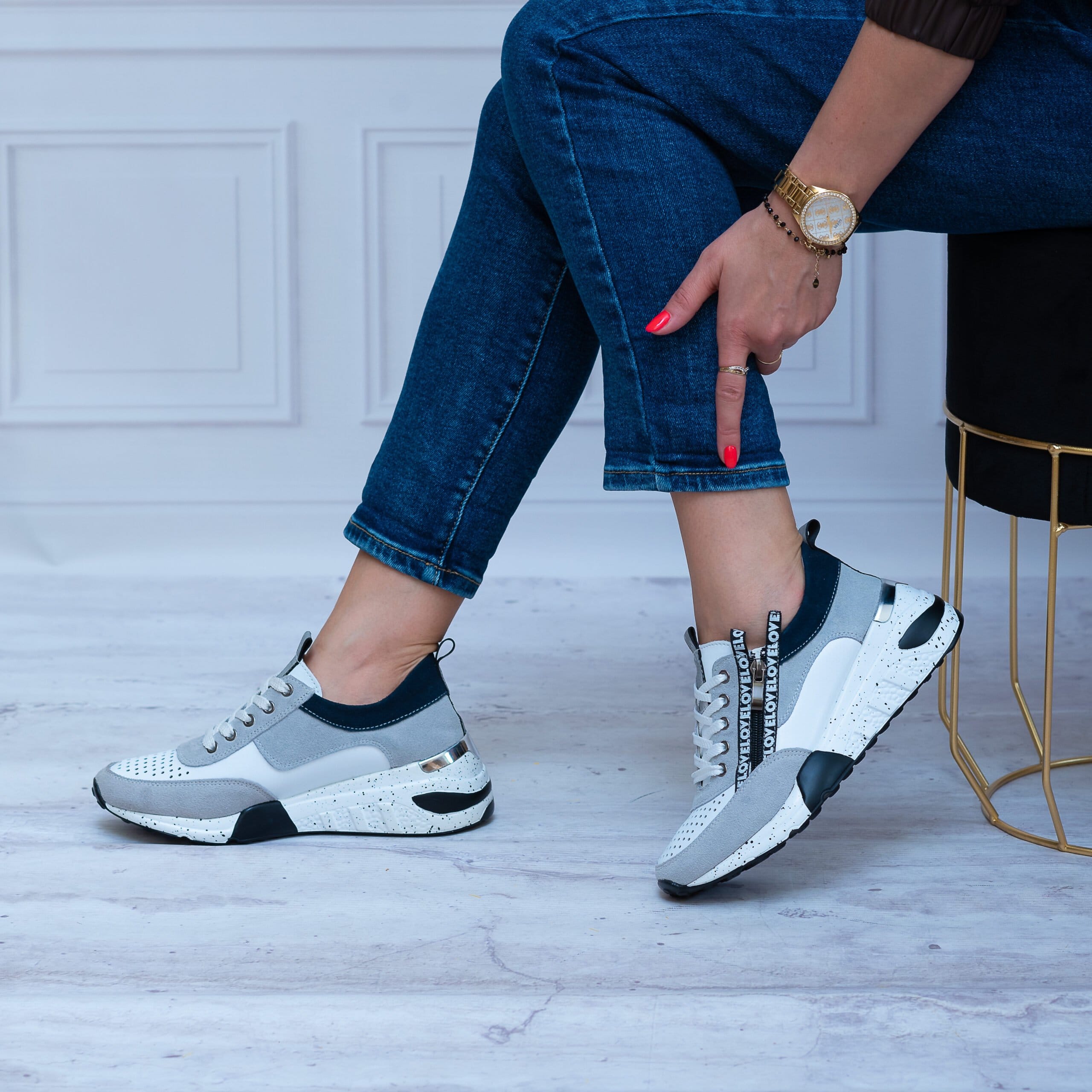 Szare Buty Sportowe Damskie Na Koturnie Skóra Wygodne Buty 40 - Na lato