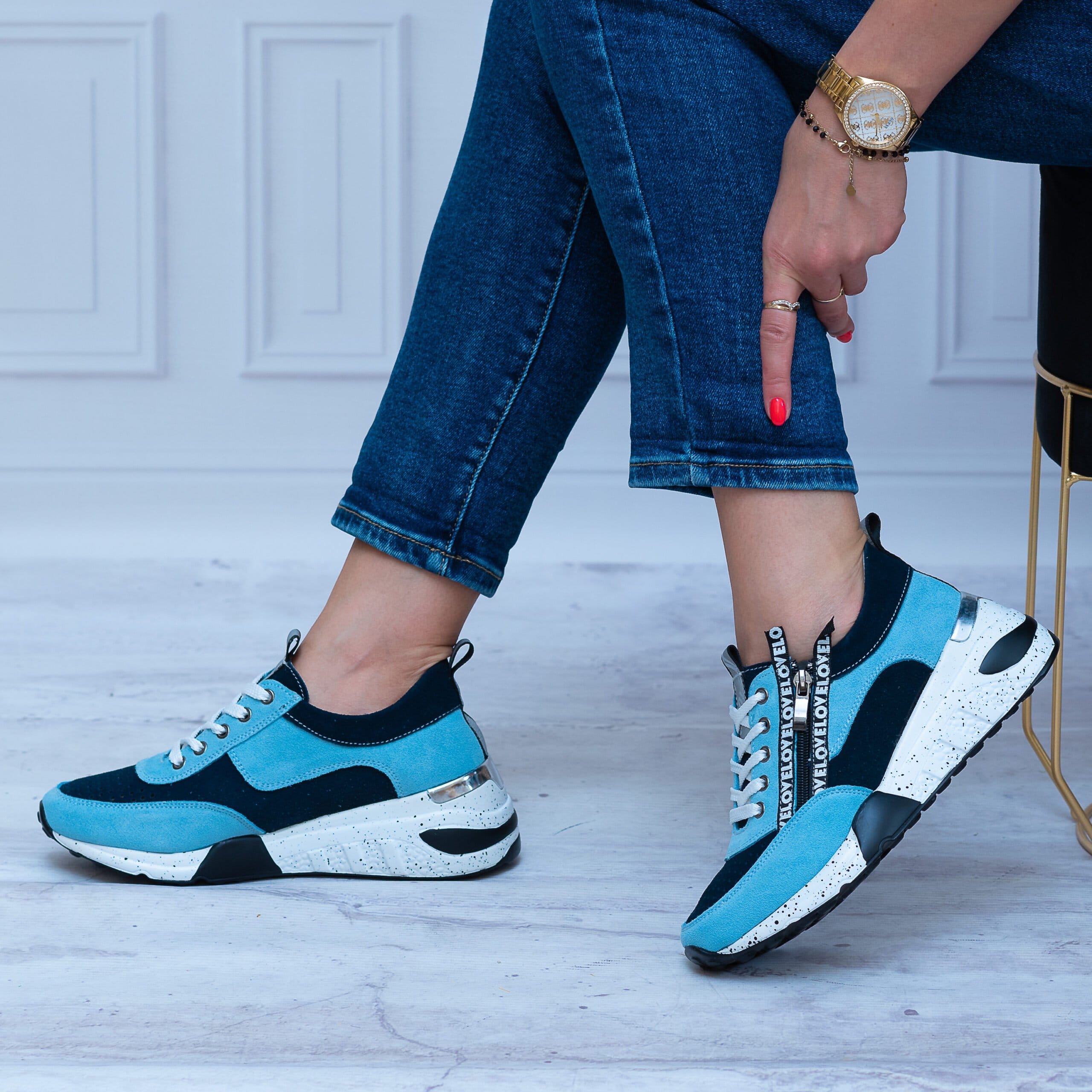 Niebieskie Buty Sportowe Damskie Na Koturnie Skóra Wygodne Buty 41 - Na lato
