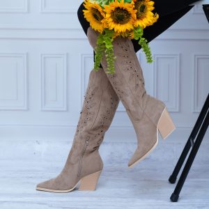 Kozaki Zamszowe Ażurowe Khaki – Wygodne Buty Na Jesień 40 - Styl miejski