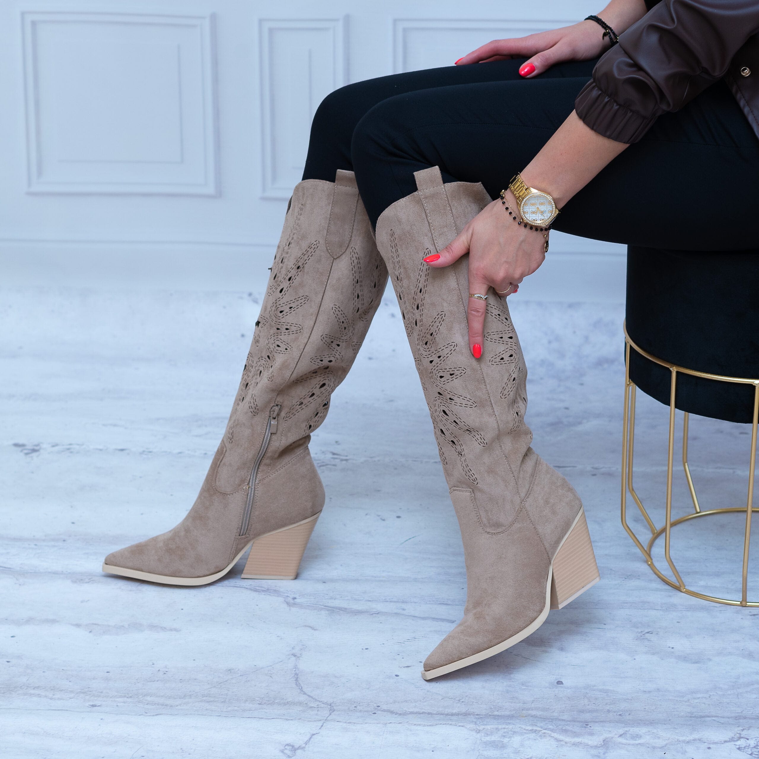 Kozaki Zamszowe Ażurowe Khaki – Wygodne Buty Na Jesień 40