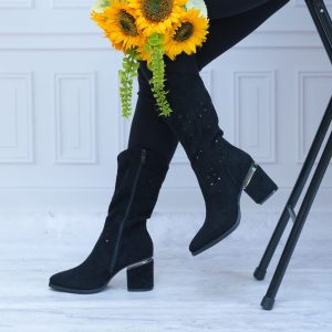 Ażurowe Botki Czarne – Modne Buty Na Jesień 41