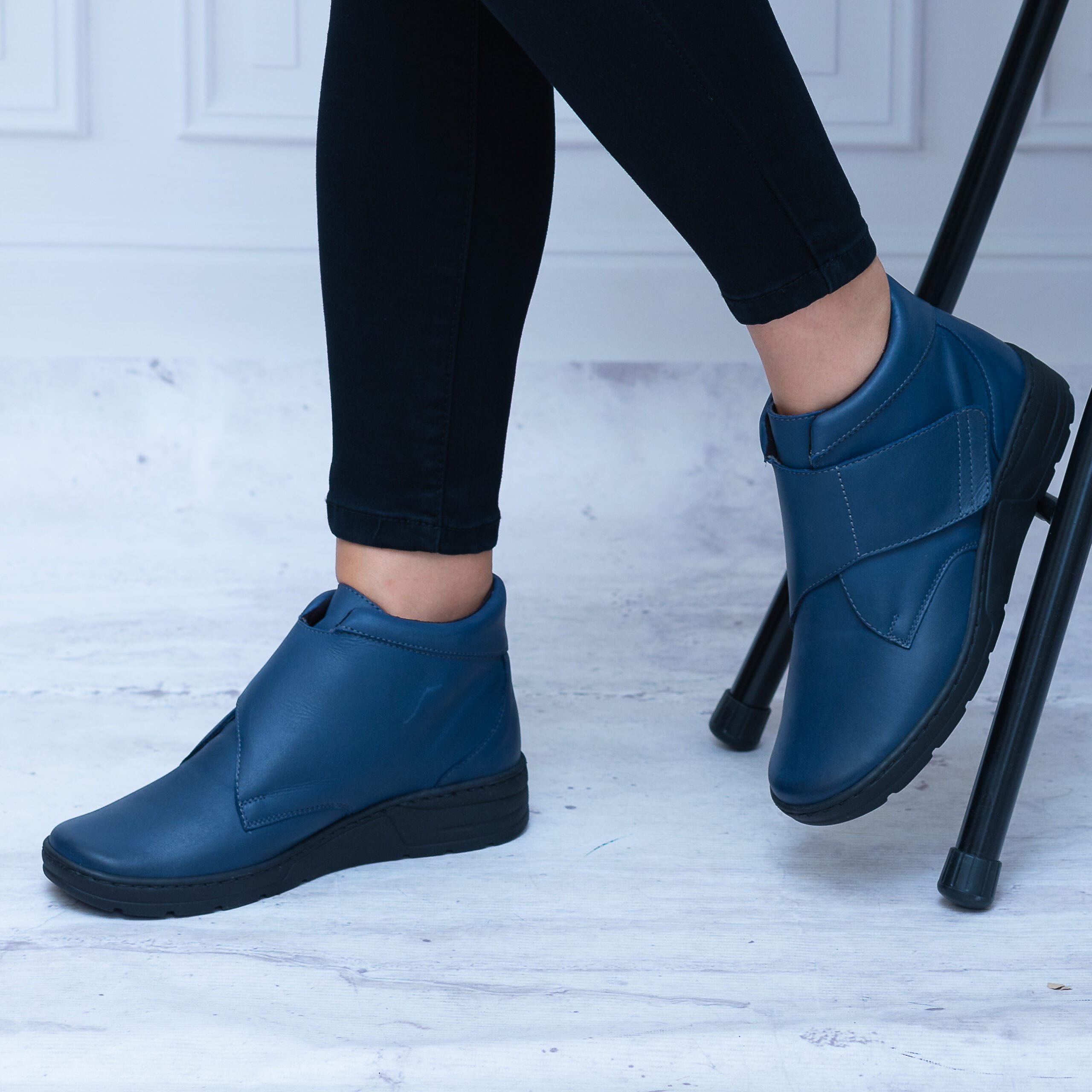 Wygodne Buty Skórzane Damskie – Granatowe Buty Damskie Skórzane Wasak