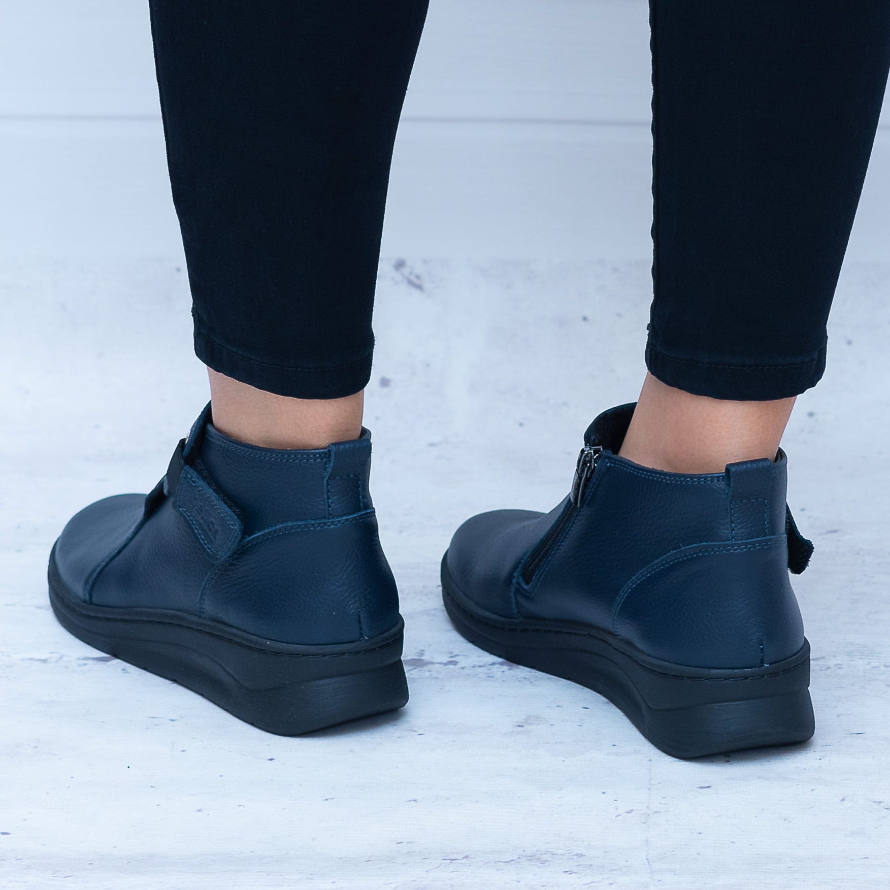 Buty Skórzane Damskie Helios – Granatowe Buty Damskie Ze Skóry - Na wiosnę