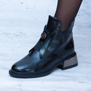 Botki Czarne Lakierowane Na Niskim Słupku Modne Buty Filippo