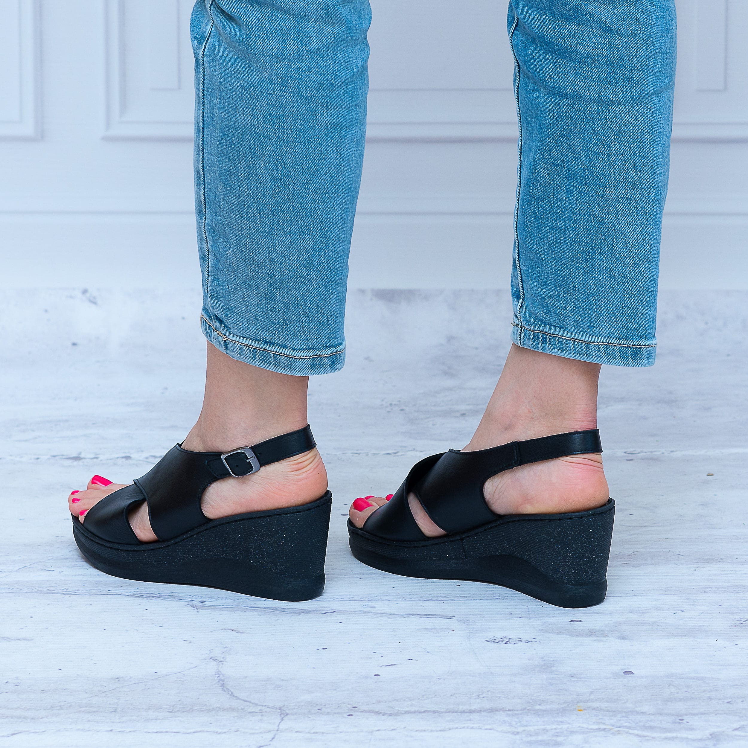 Sandały na Koturnie Sokolski IZM-IK177-BLK Czarne Skóra Wygodne Buty - Styl boho