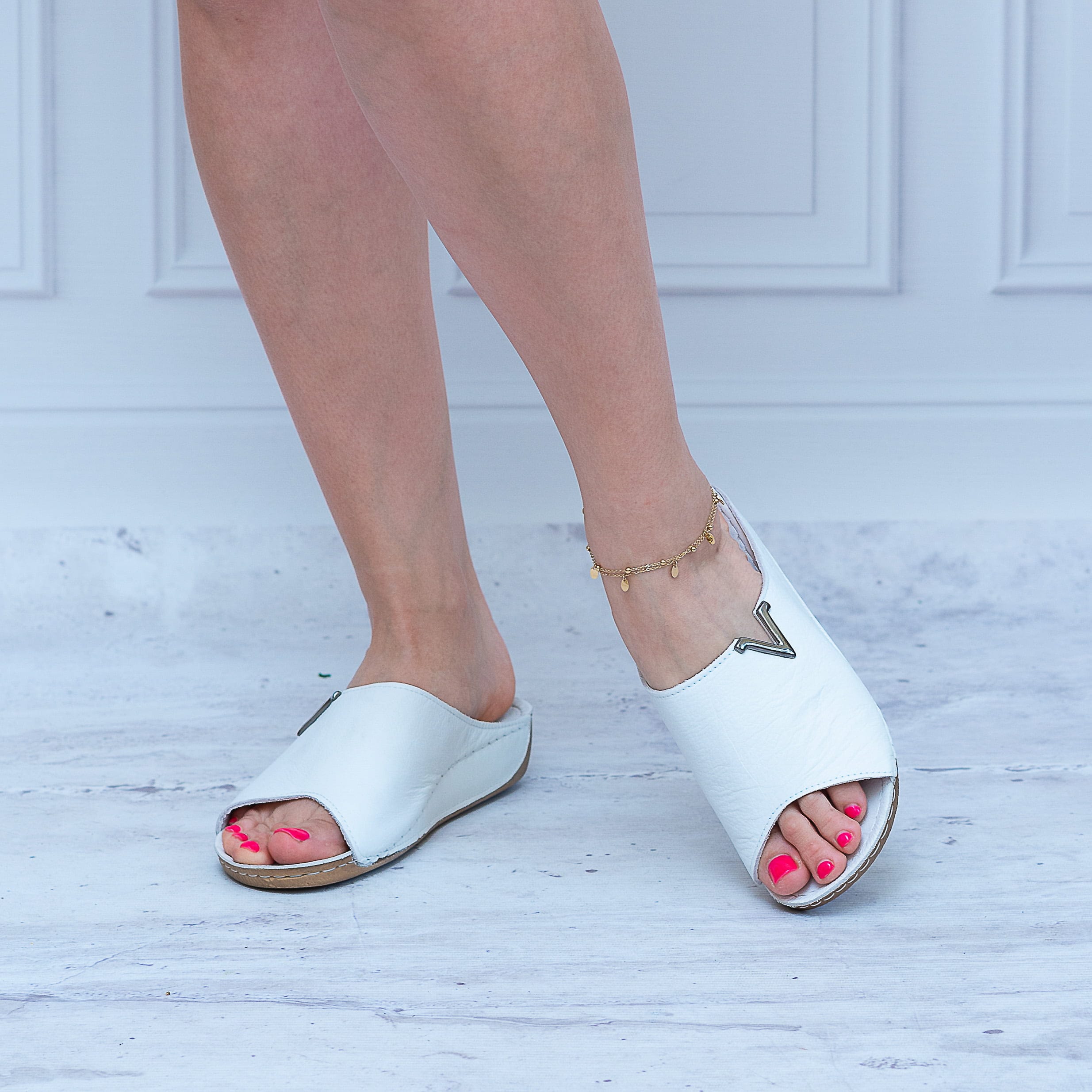 Klapki Sokolski BK L22-301 WHT Skóra - Do sukienki