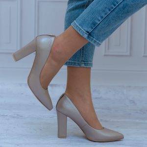 Buty Na Obcasie Do Sukienki Beżowe z Połyskiem 1662 KORDA - Styl elegancki