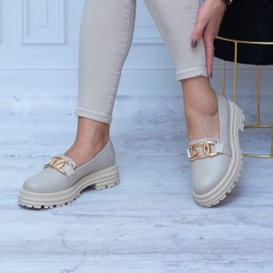 Beżowe Mokasyny Na Grubej Podeszwie – Modne Buty Na Jesień
