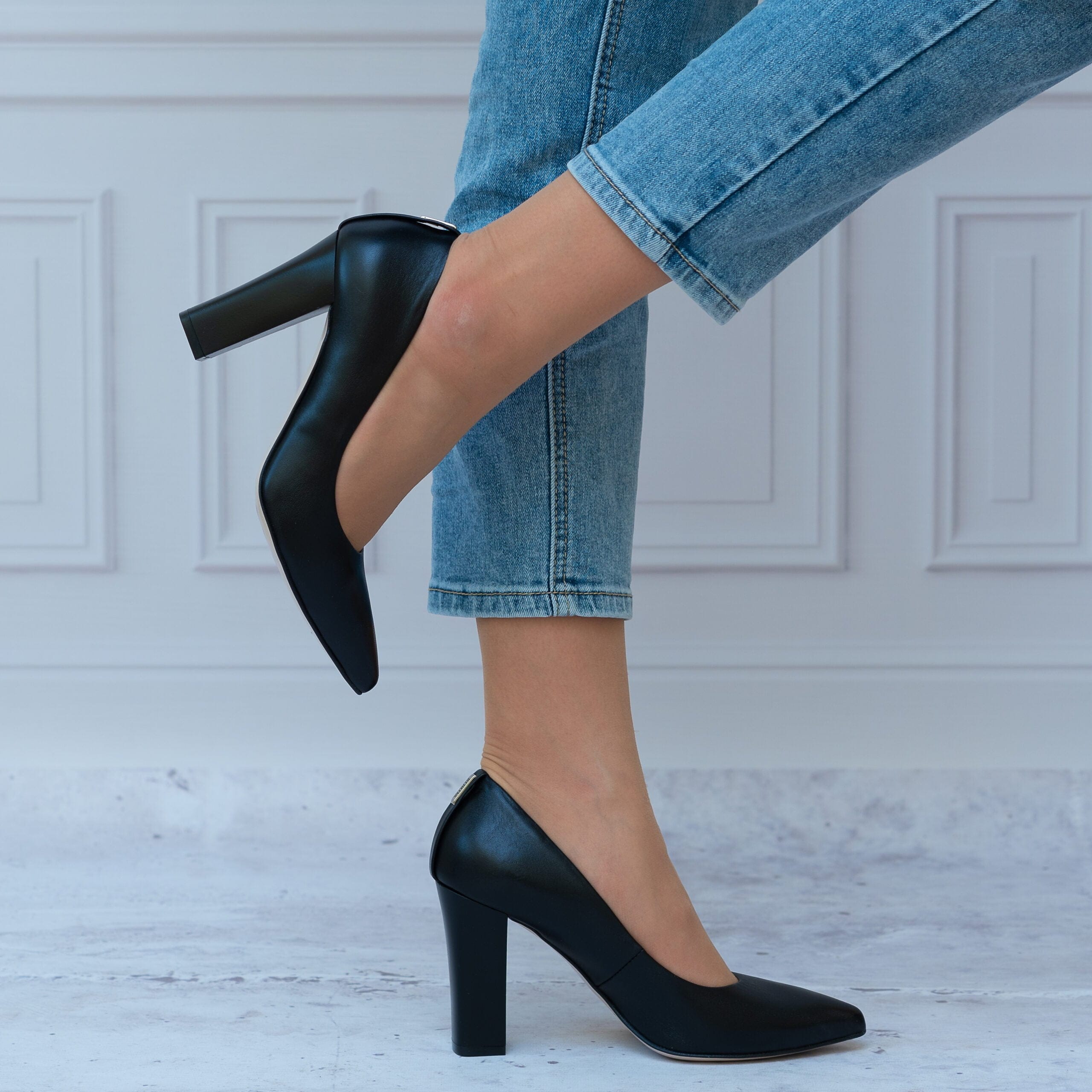 Buty Na Obcasie Do Sukienki Czarne z Połyskiem 1662 KORDA - Styl elegancki