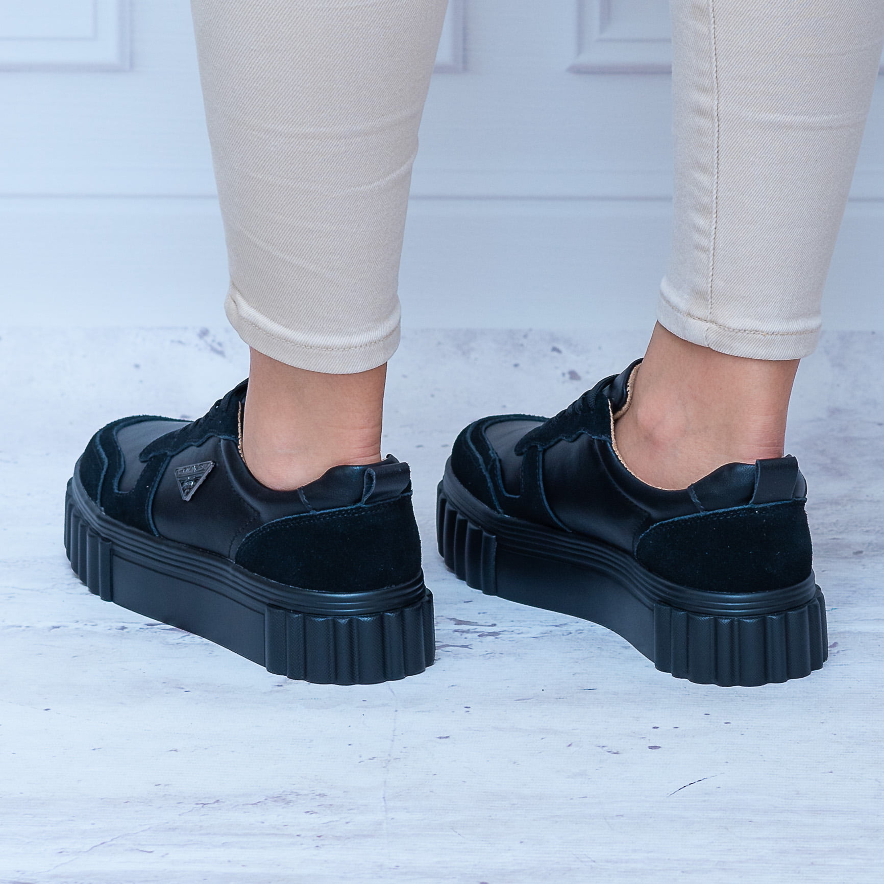 Buty Sportowe Czarne Damskie Modne Buty Na Jesień - Na lato
