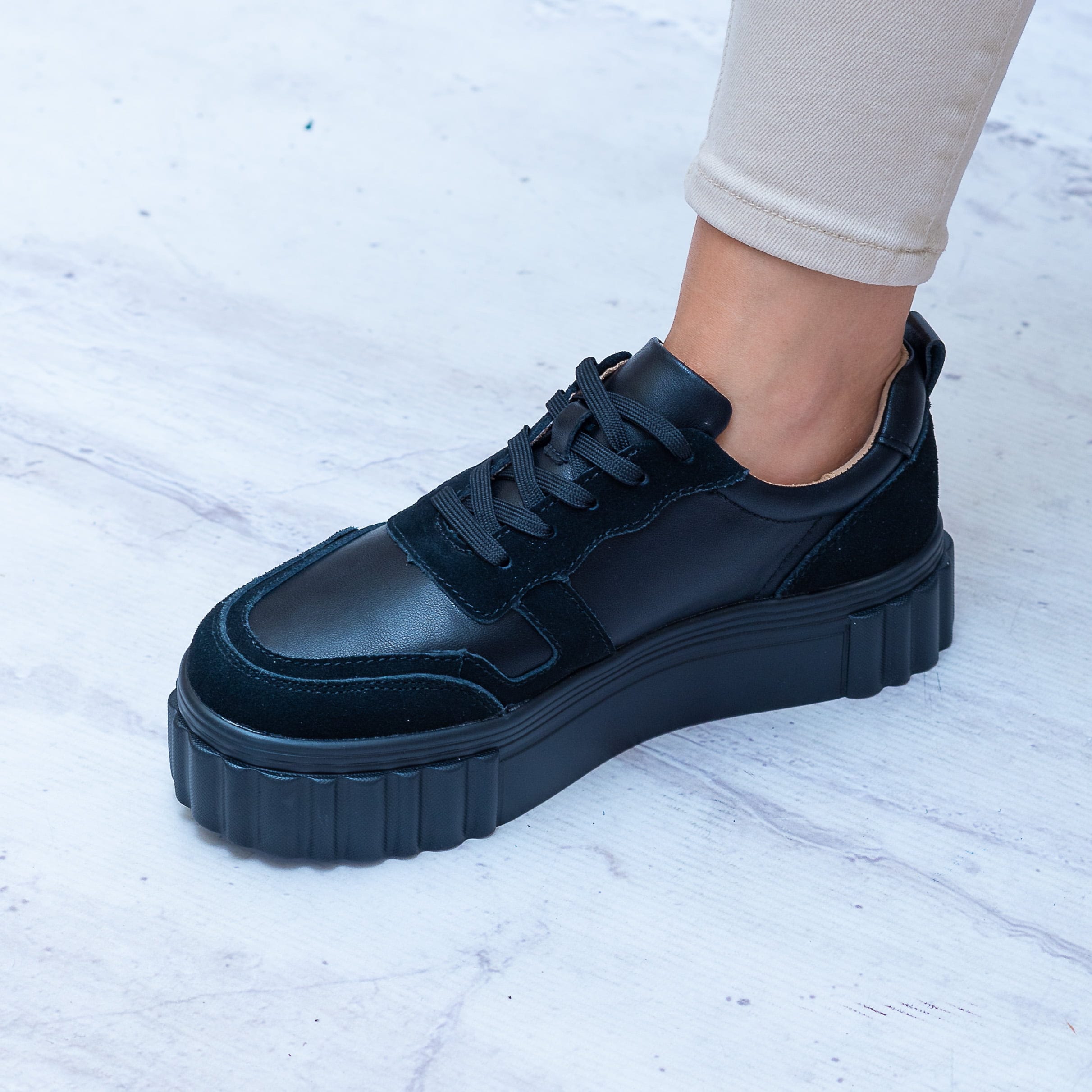 Buty Sportowe Czarne Damskie Modne Buty Na Jesień - Na wiosnę