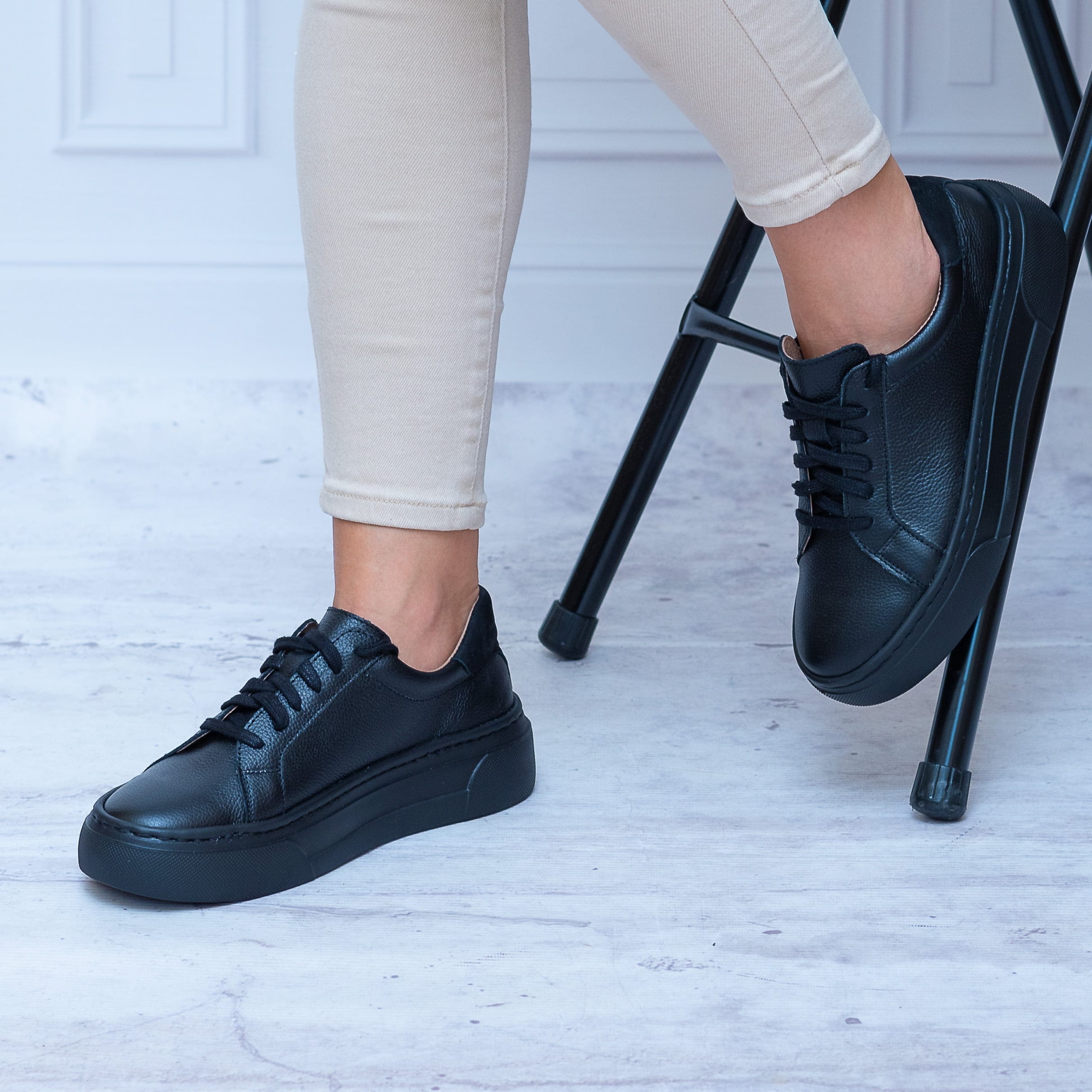 Czarne Sneakersy Skórzane Damskie WASAK Jesienne Buty Damskie - Styl miejski