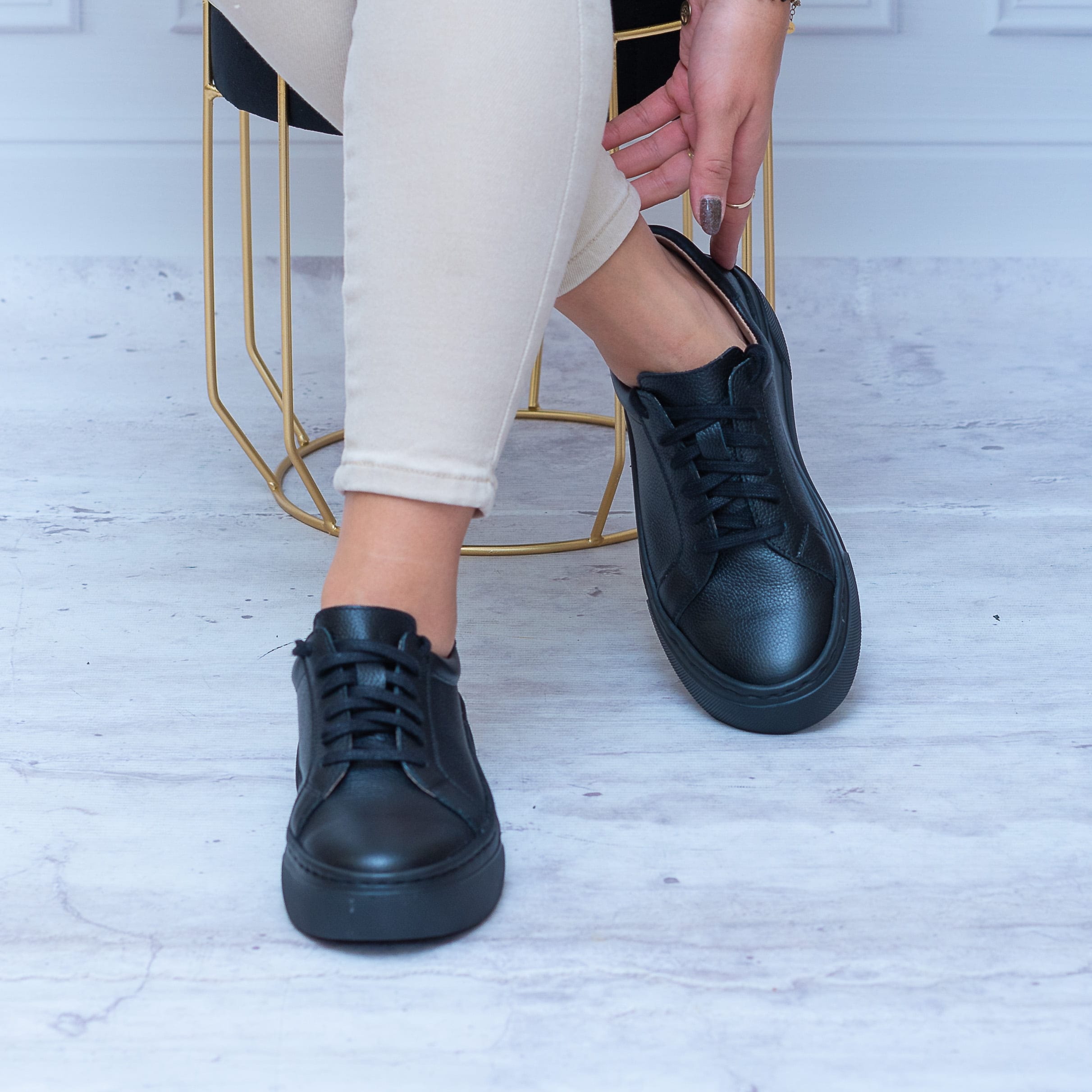 Czarne Sneakersy Skórzane Damskie WASAK Jesienne Buty Damskie - Styl sportowy