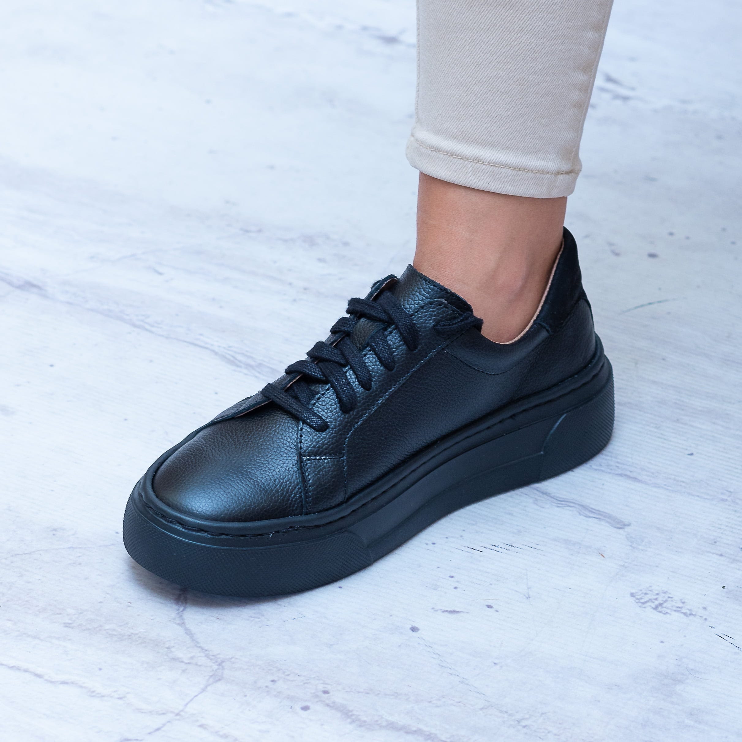 Czarne Sneakersy Skórzane Damskie WASAK Jesienne Buty Damskie - Na wiosnę
