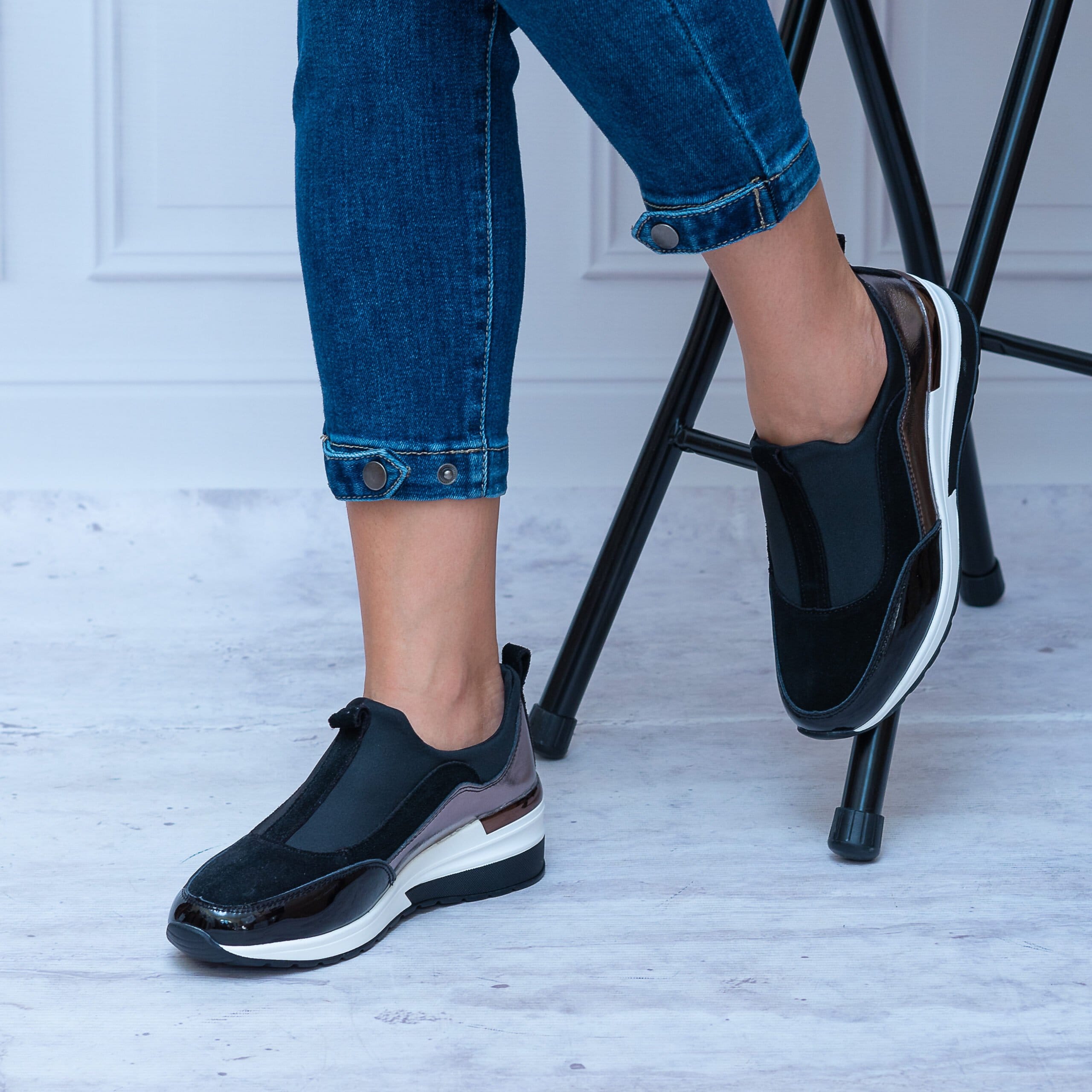 Czarne Półbuty Na Koturnie – Buty Jesienne Damskie Eleganckie T. Sokolski