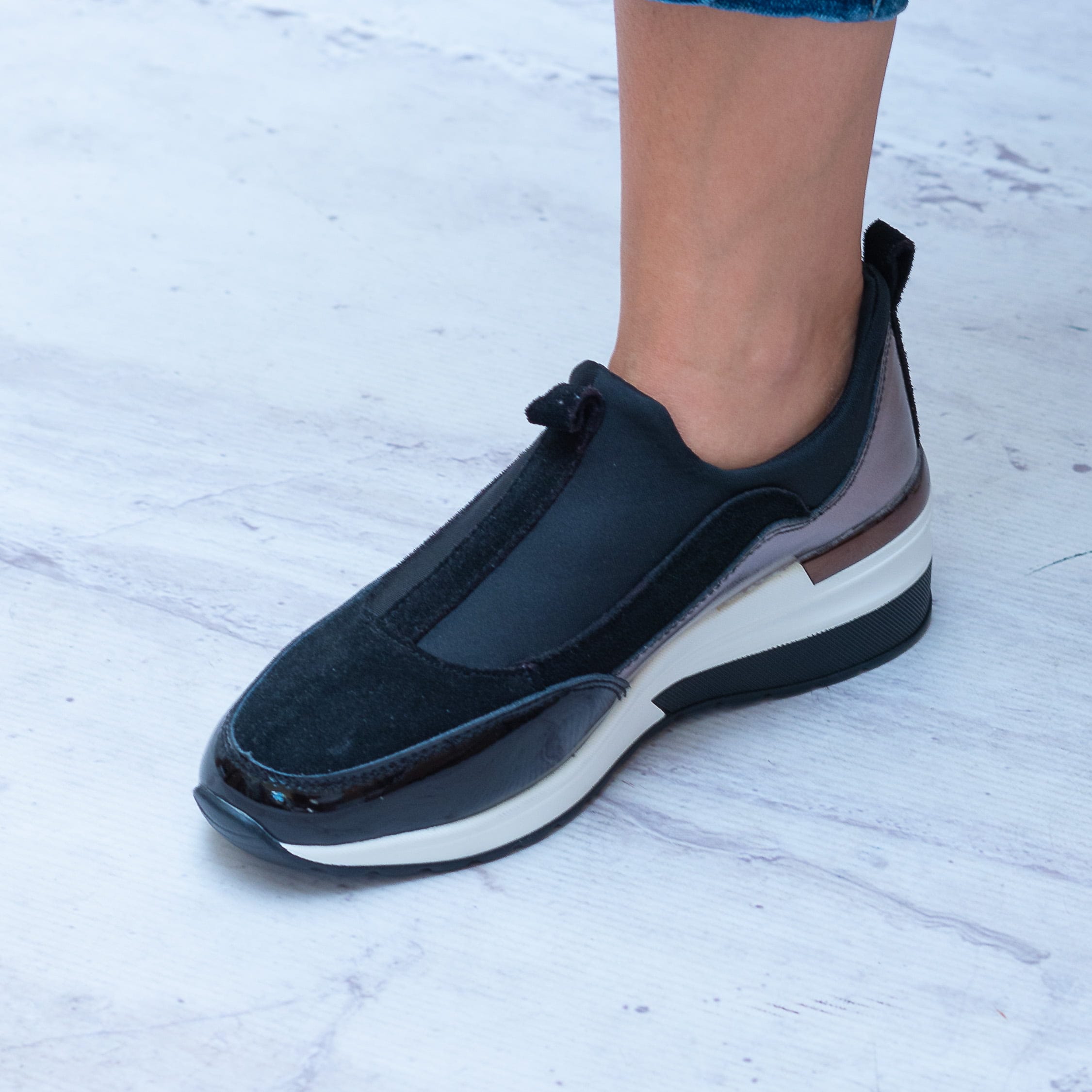Czarne Półbuty Na Koturnie – Buty Jesienne Damskie Eleganckie T. Sokolski - Styl miejski