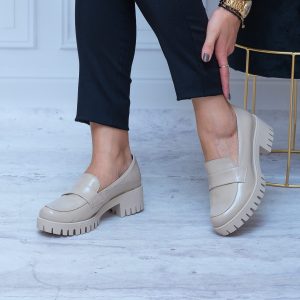 Beżowe Półbuty Na Platformie – Wygodne Buty Na Jesień AGA BUT - Styl casualowy