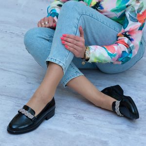 Mokasyny Czarne Lakier AF-1087 PULSO - Styl klasyczny