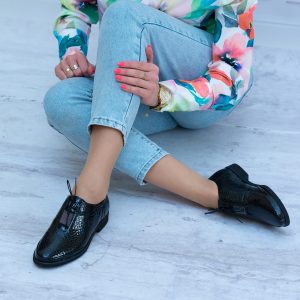 Półbuty Czarny Wąż Skóra AF-1093 Pulso - Styl casualowy