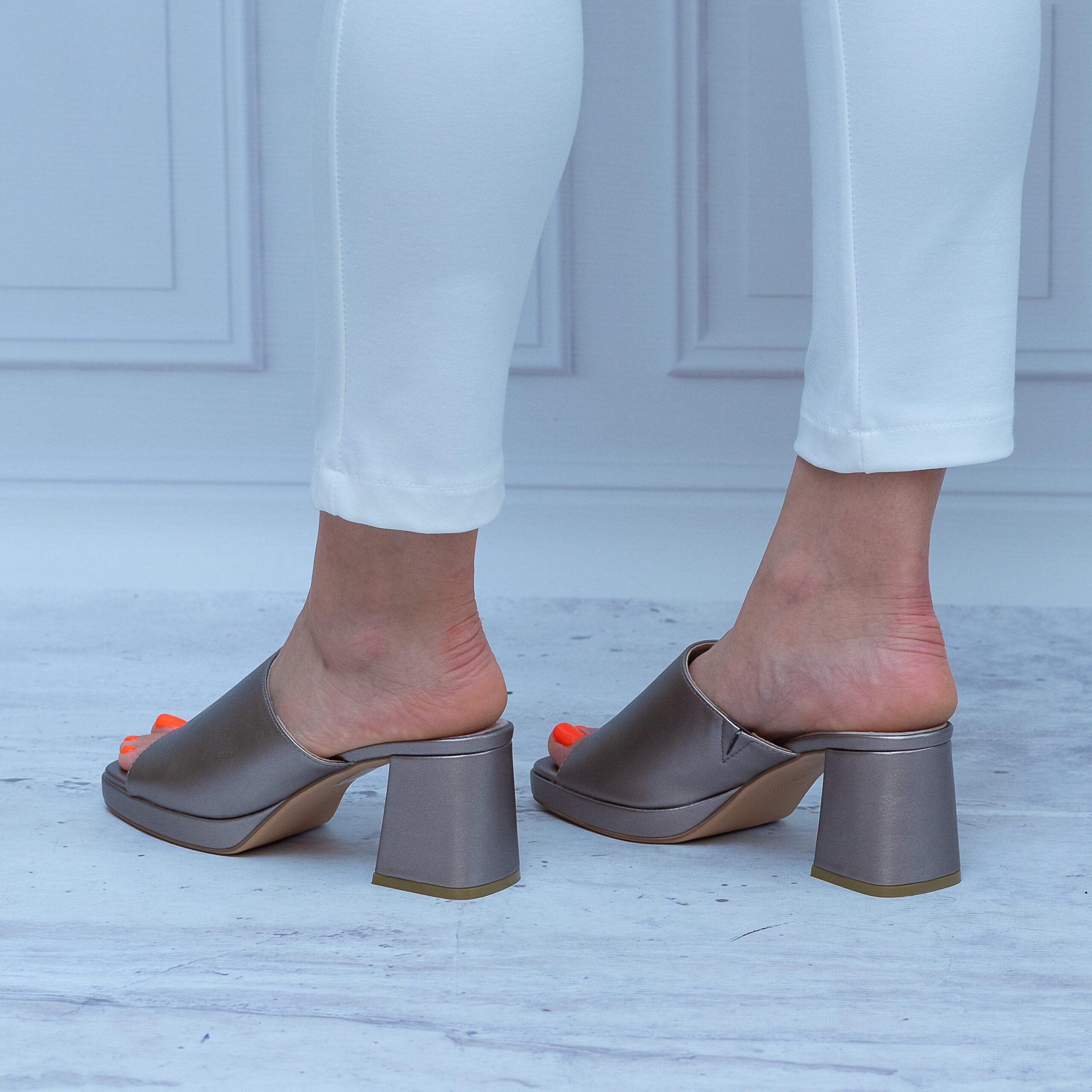 Klapki Damskie Z Podsówką – Buty dla Ciebie Skóra -Sergio Leone KL 322 - Styl casualowy