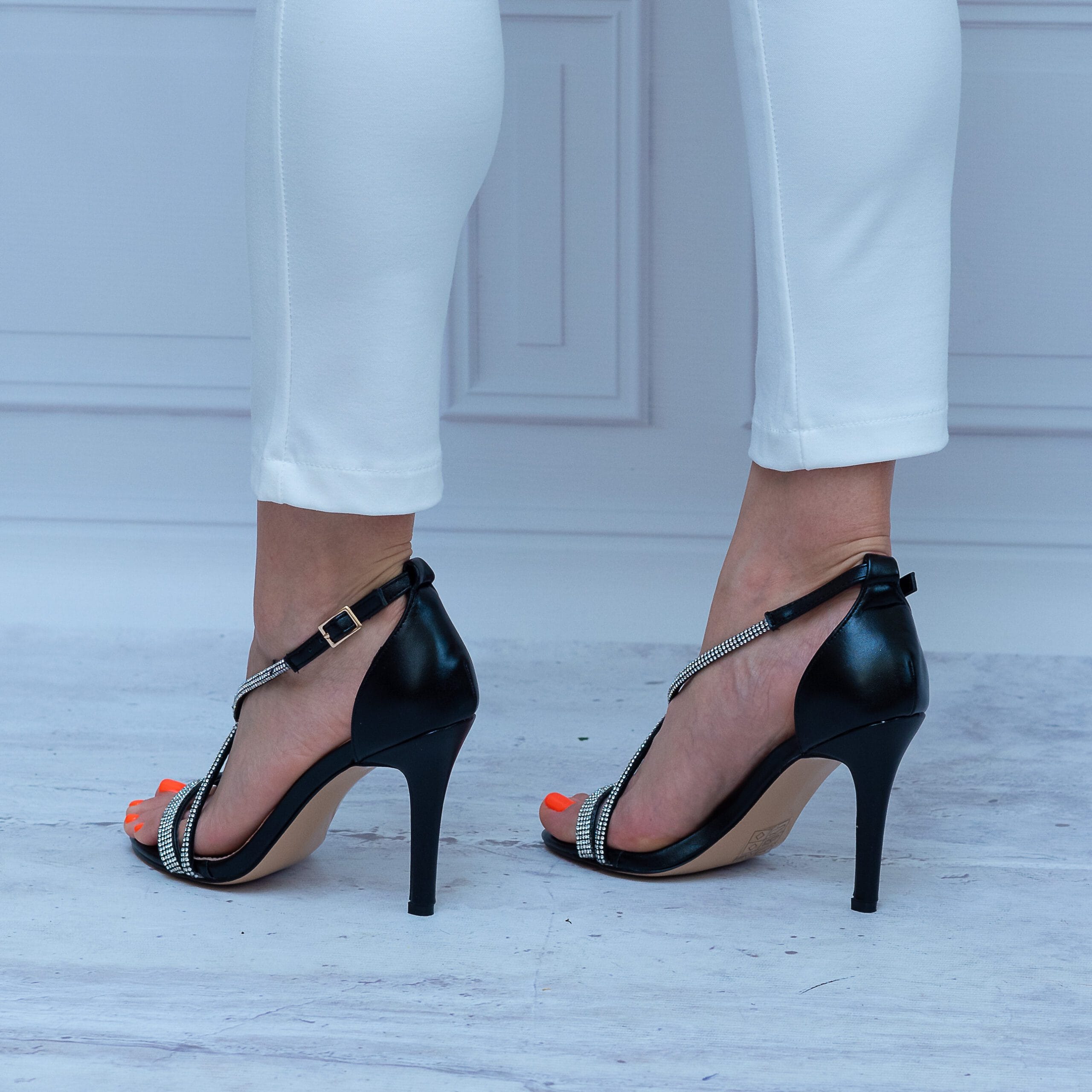 Czarne Sandały Na Szpilce – Eleganckie Sandały – GOODIN GD-D0-123 BLACK - Do sukienki