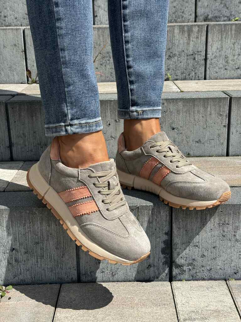 Sneakersy damskie skórzane zamszowe szare Goodin LX1080D - Na lato