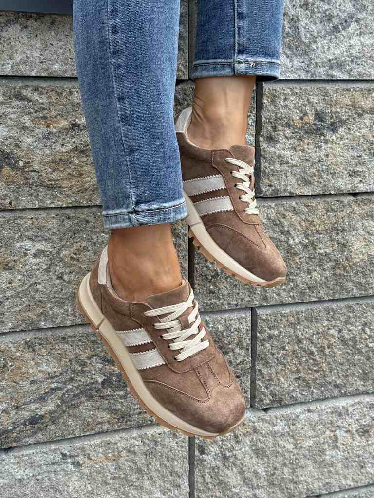 Skórzane sneakersy damskie beżowe zamszowe Goodin LX1080D - Do spodni