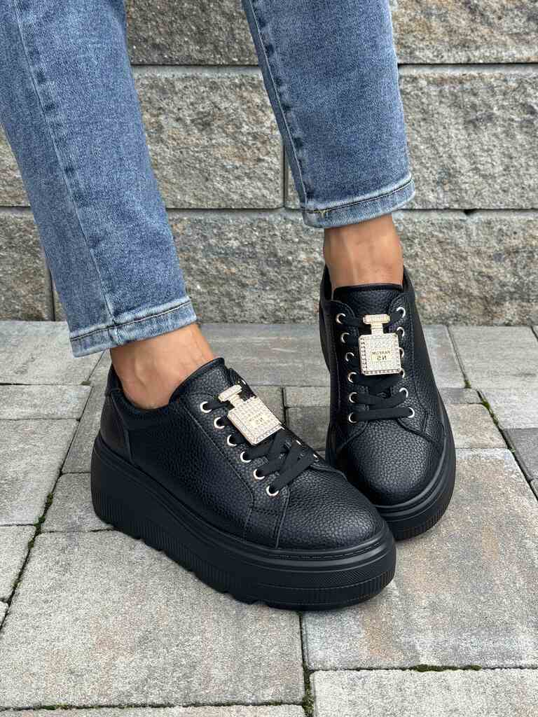 Czarne sneakersy damskie na platformie ze skóry CAMBELL 25-00603 - Do spodni