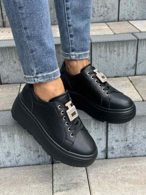 Czarne sneakersy damskie na platformie ze skóry CAMBELL 25-00603 - Na lato