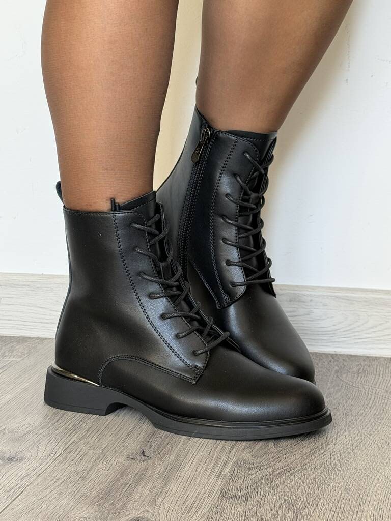 Botki damskie czarne sznurowane skórzane z suwakiem DBT6520/25 - Styl glamour