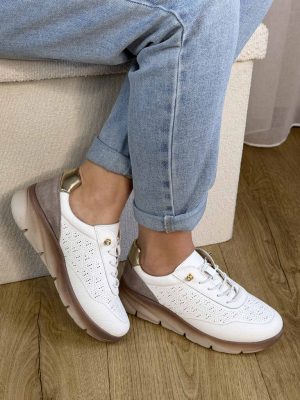 Białe skórzane sneakersy damskie z dziurkami Sergio Leone SP-002 - Na wiosnę