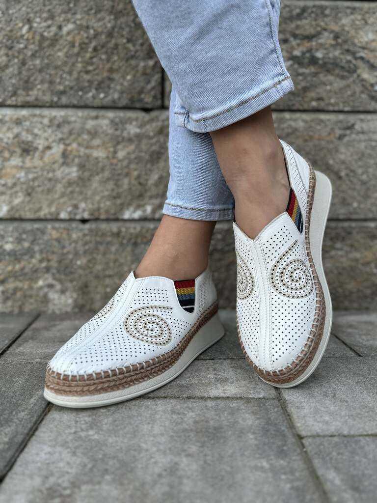 Skórzane komfortowe buty damskie – Wygodne półbuty damskie Loretta Vitale - Do spodni
