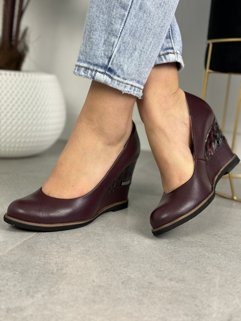 Czółenka Skórzane Na Koturnie – Damskie buty Korda 1972 koturn bordo - Do sukienki