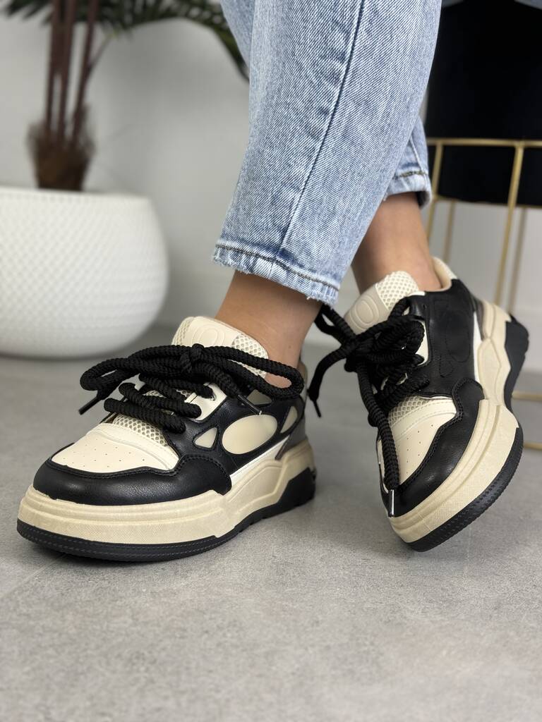 Buty sportowe na grubej podeszwie czarne – Wygodne sneakersy damskie 7566 Black - Styl sportowy