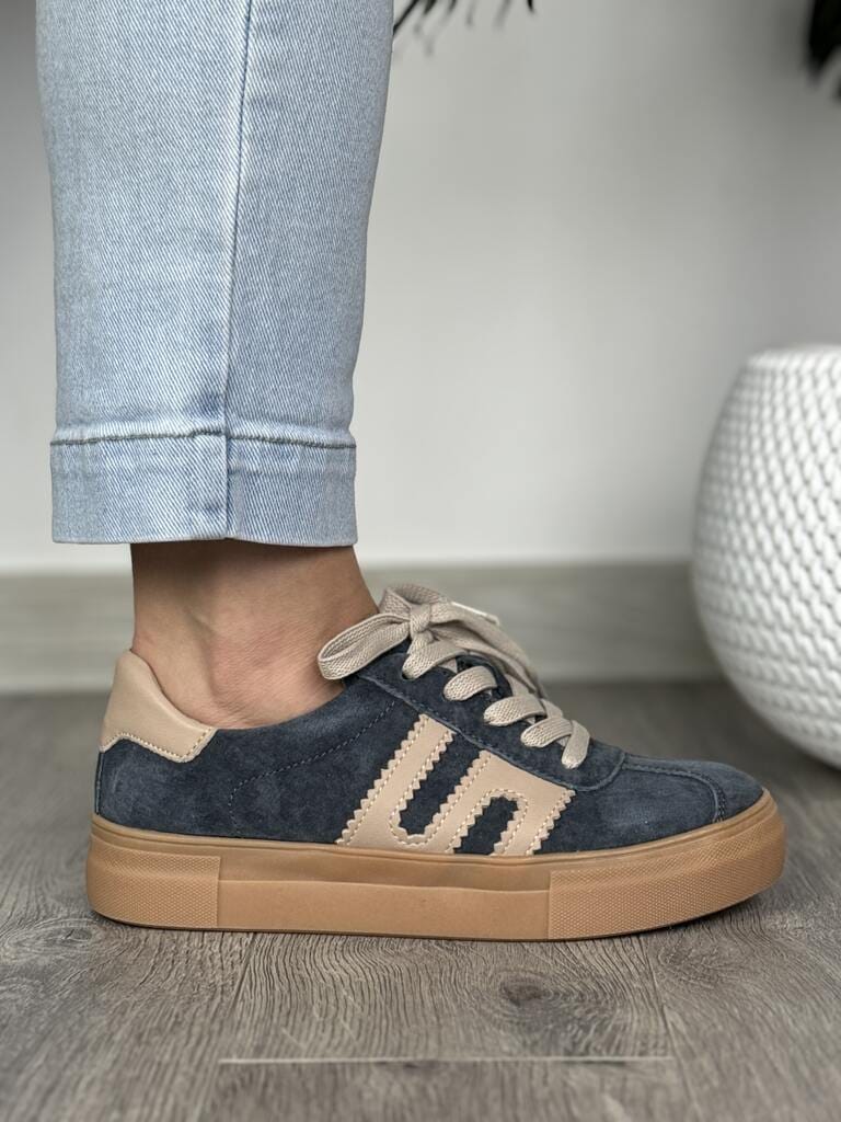 Skórzane sneakersy damskie na platformie Filippo DP6798/25 - Do jeansów