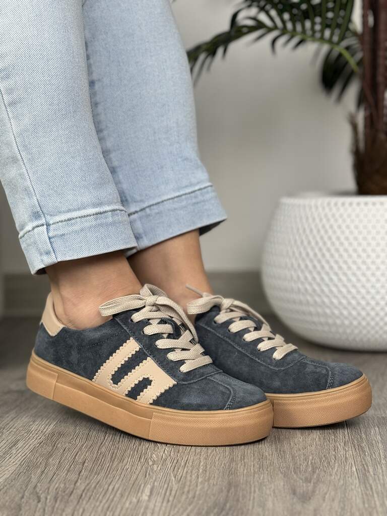 Skórzane sneakersy damskie na platformie Filippo DP6798/25 - Na wiosnę
