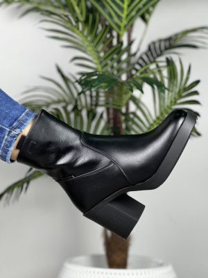 Czarne botki damskie na niskim obcasie Potocki - Styl elegancki