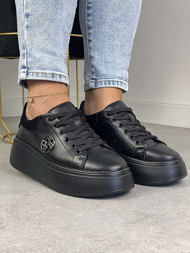 Sneakersy damskie czarne na grubym spodzie Filippo DP6058/24 - Styl miejski