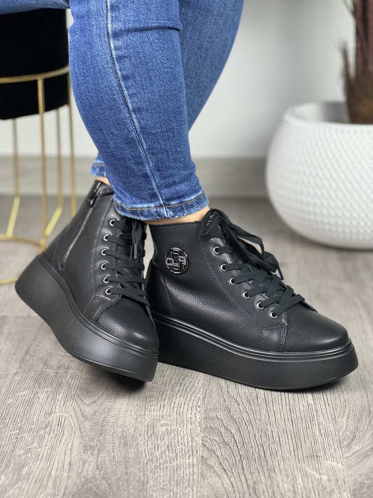 Czarne skórzane sneakersy na platformie Filippo DBT6338/24 - Do jeansów