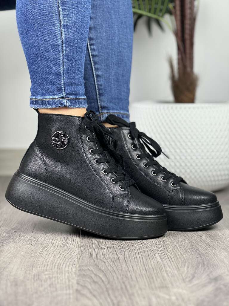 Czarne skórzane sneakersy na platformie Filippo DBT6338/24 - Na wiosnę