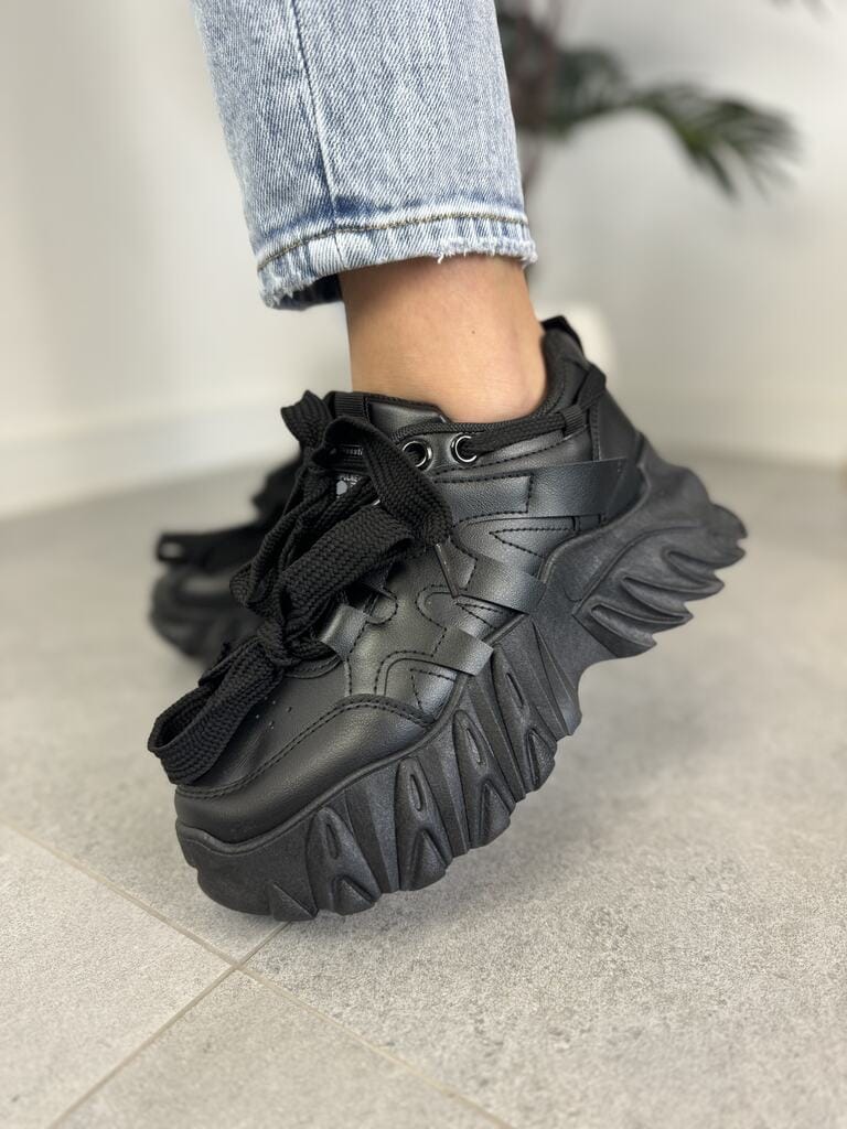 Czarne sneakersy damskie na grubej podeszwie LA275 czarny Seaestar - Styl miejski