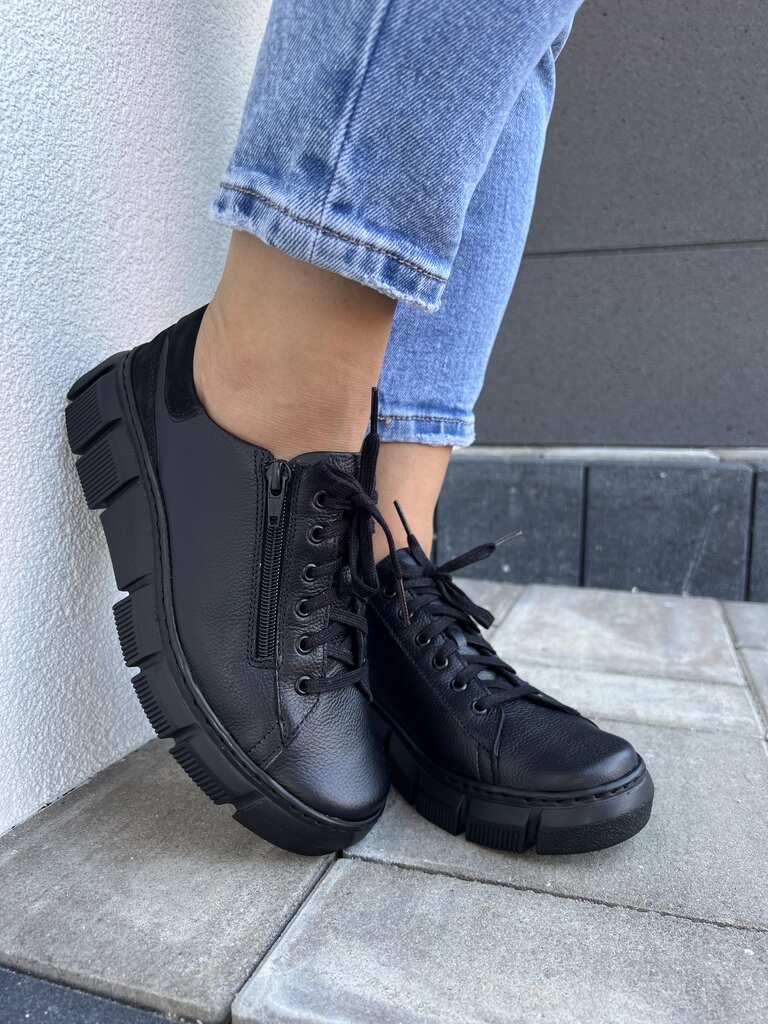 Czarne półbuty damskie skórzane WASAK 0663 - Styl casualowy