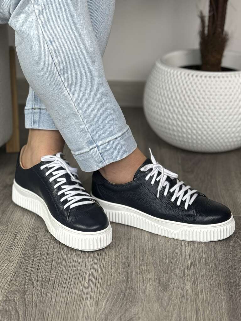 Granatowe trampki skórzane damskie AF-1276 Obuwie dla kobiet - Na wiosnę