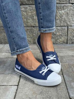 Granatowe wsuwane trampki damskie – lekkie obuwie na co dzień Lee Cooper CF-2102 - Do spodni