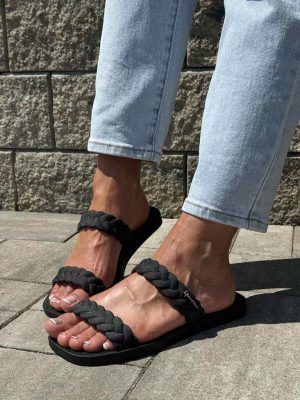 Czarne klapki damskie gumowe Ipanema 26826 - Styl klasyczny