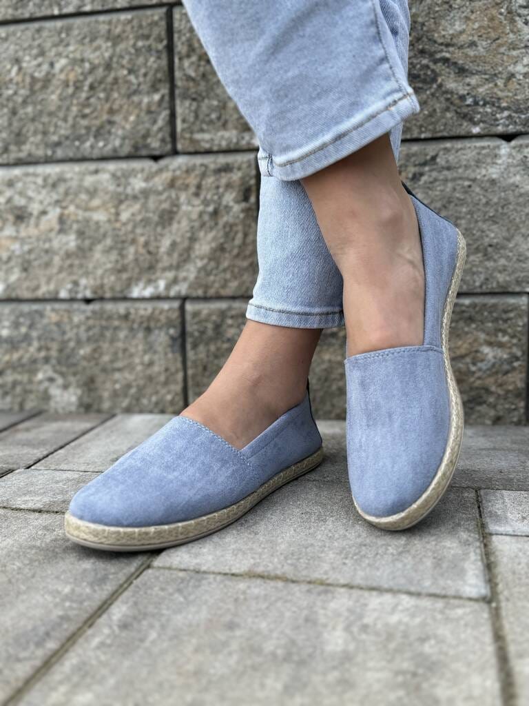 Niebieskie espadryle damskie – Modne buty na każdą okazję Potocki - Styl smart casual