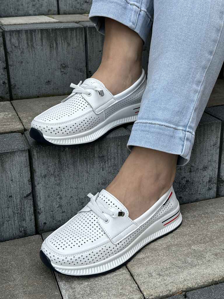 Ażurowe buty sportowe damskie skórzane T.Sokolski W25-647 biały - Styl smart casual