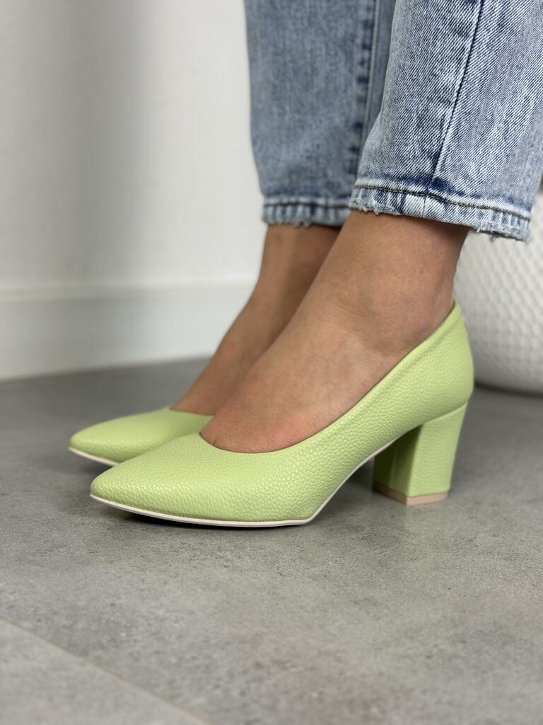 Polskie czółenka damskie 480 FOR BUT Pistacja – Wygodne buty na niskim obcasie - Styl casualowy