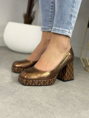 Czółenka Na Platformie Skórzane Miedziane – Czółenka Damskie Laura Messi - Styl miejski