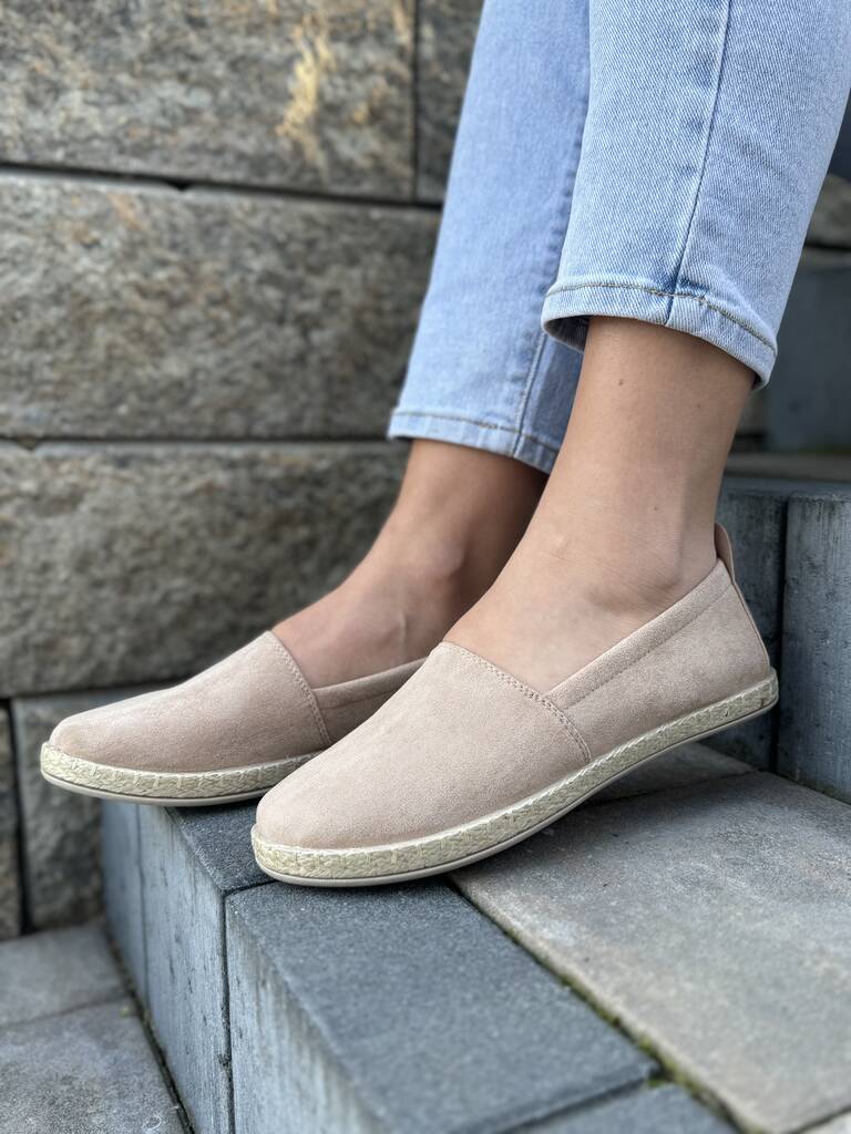 Wygodne espadryle damskie – Modne buty na każdą okazję Potocki - Do sukienki